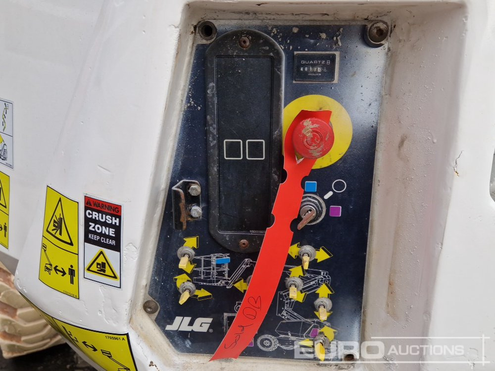 Articulated boom 2012 JLG 340AJ: picture 24