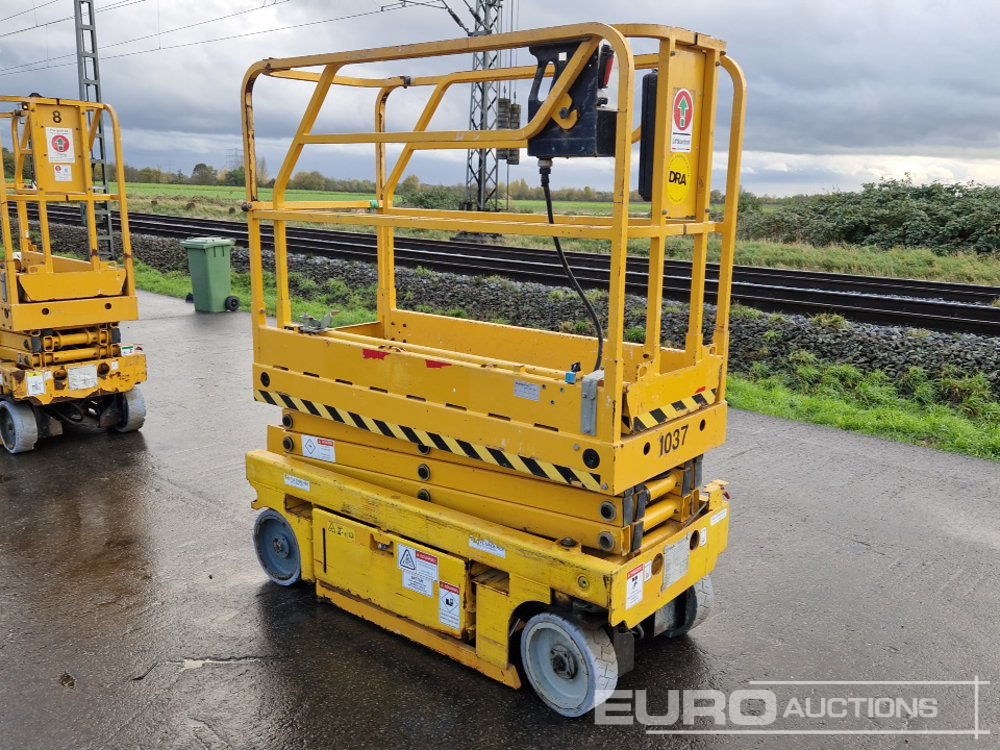 2013 Haulotte Optimum 8 - Scissor lift: picture 3 2013 Haulotte Optimum 8 - Scissor lift: picture 3