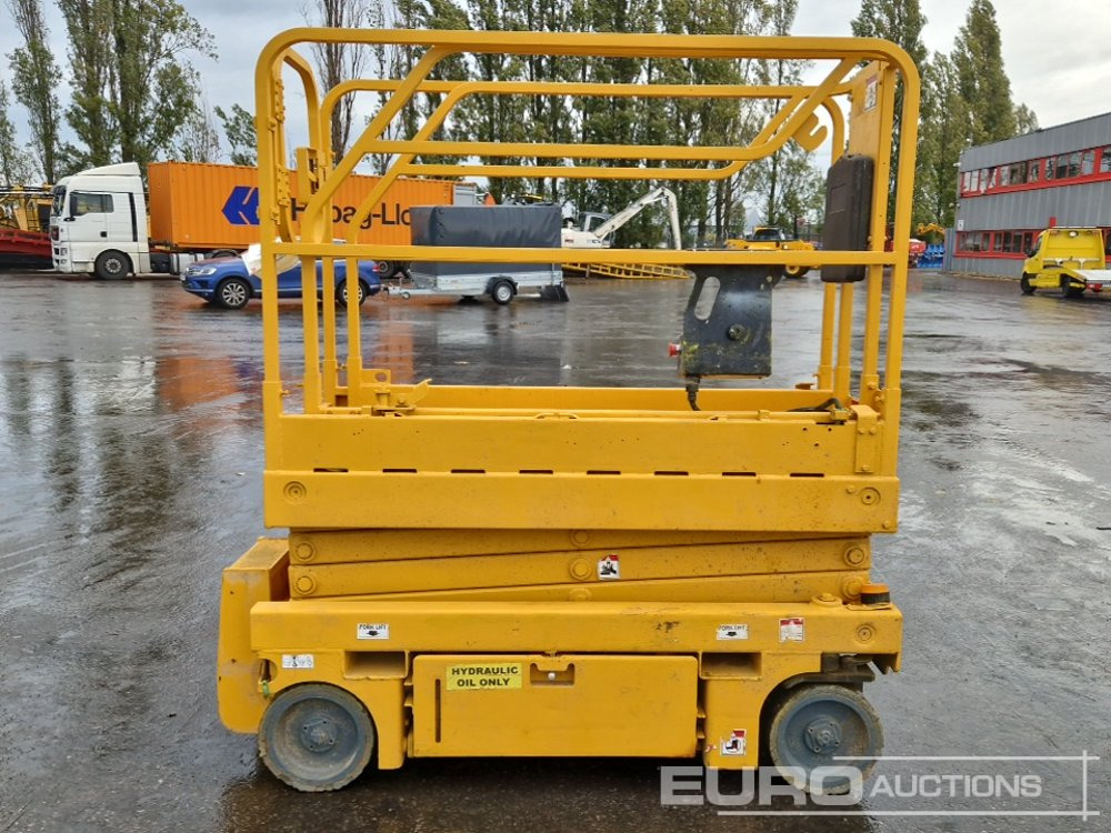 2014 Haulotte Optimum 8 - Scissor lift: picture 5 2014 Haulotte Optimum 8 - Scissor lift: picture 5