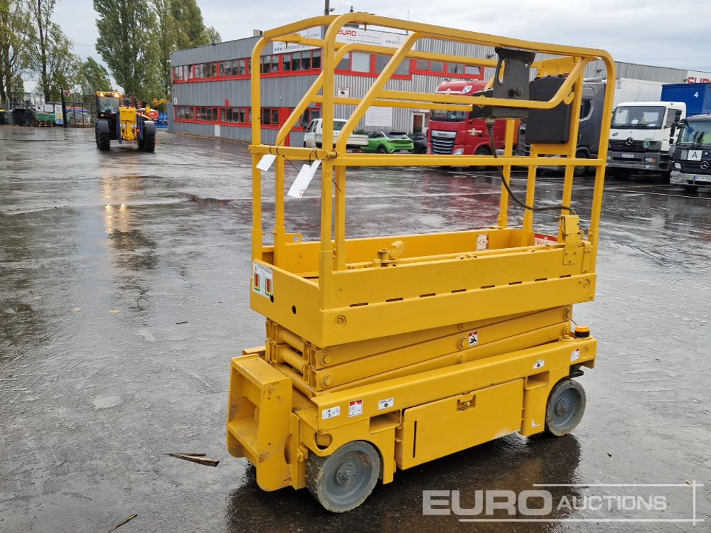 2014 Haulotte Optimum 8 - Scissor lift: picture 4 2014 Haulotte Optimum 8 - Scissor lift: picture 4