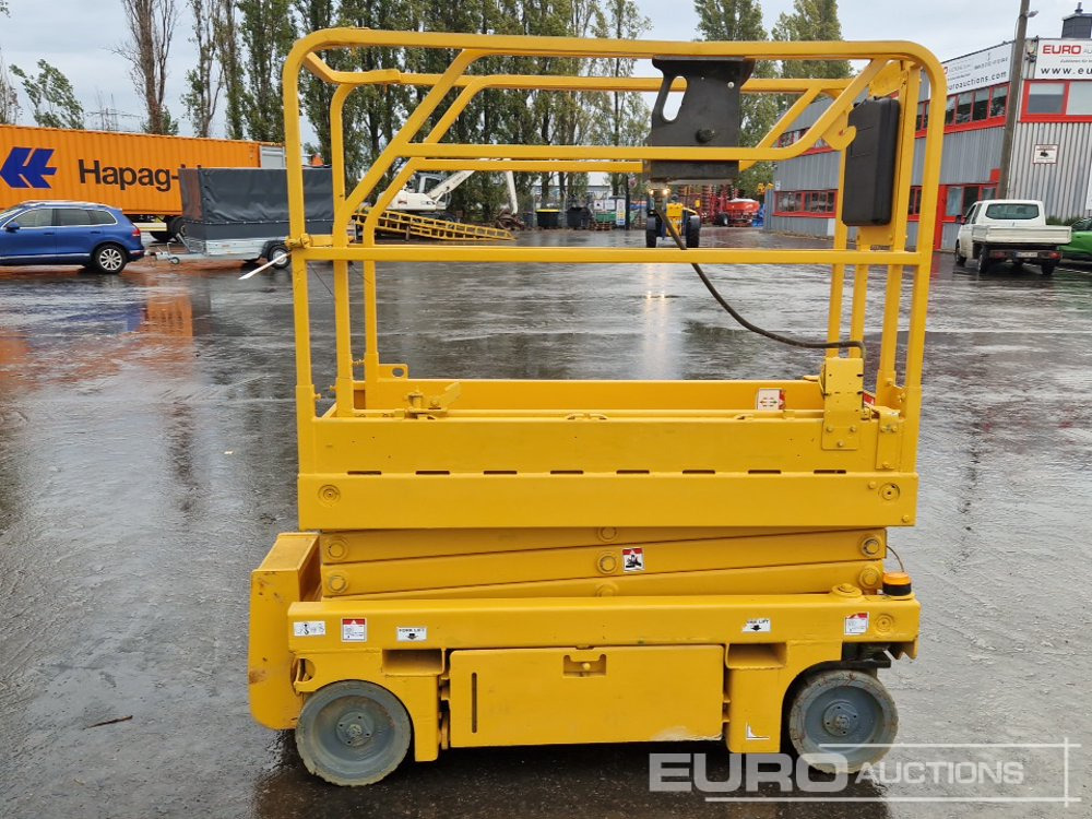 2014 Haulotte Optimum 8 - Scissor lift: picture 5 2014 Haulotte Optimum 8 - Scissor lift: picture 5