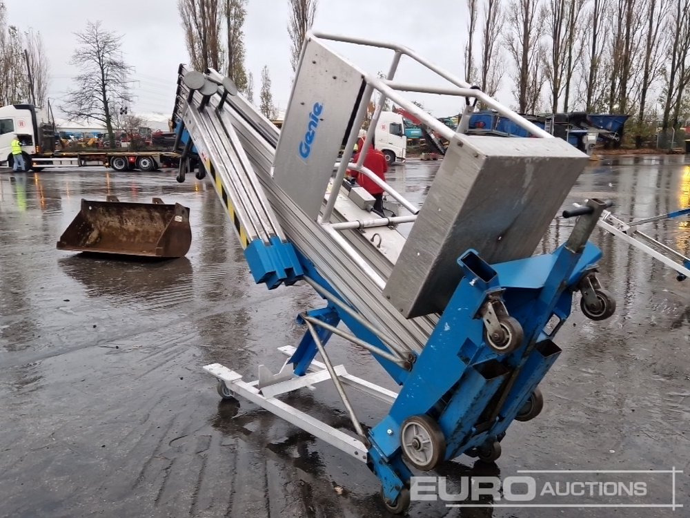 2015 Genie AWP-40S - Aerial platform: picture 2 2015 Genie AWP-40S - Aerial platform: picture 2
