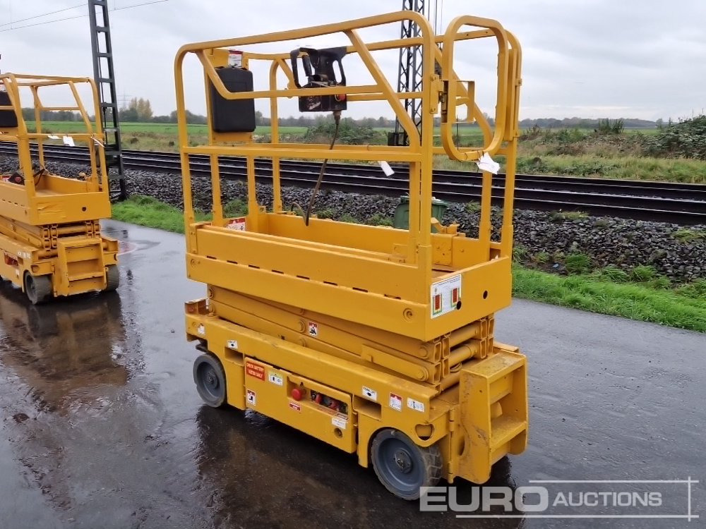 2015 Haulotte Optimum 8 - Scissor lift: picture 3 2015 Haulotte Optimum 8 - Scissor lift: picture 3