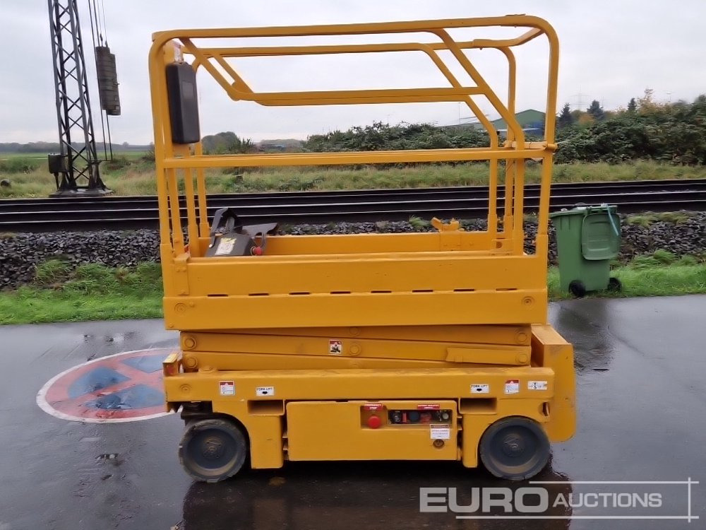 2015 Haulotte Optimum 8 - Scissor lift: picture 2 2015 Haulotte Optimum 8 - Scissor lift: picture 2