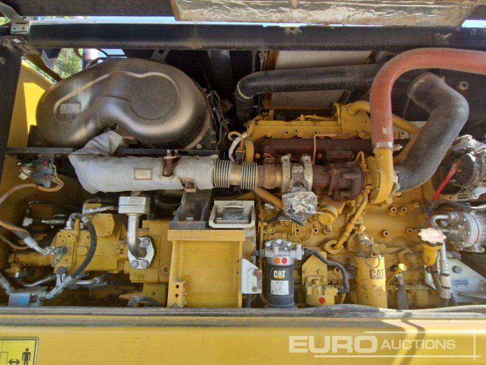 Wheel excavator 2016 CAT MH3022: picture 32