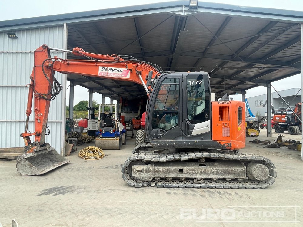 2016 Hitachi ZX135US-5B - Crawler excavator: picture 1 2016 Hitachi ZX135US-5B - Crawler excavator: picture 1