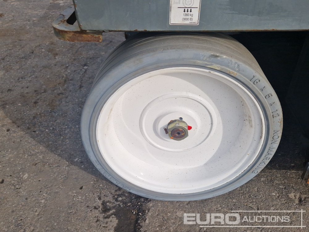 Aerial platform 2016 SkyJack SJIII 4740: picture 10