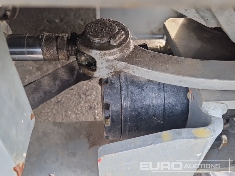 Aerial platform 2016 SkyJack SJIII 4740: picture 12