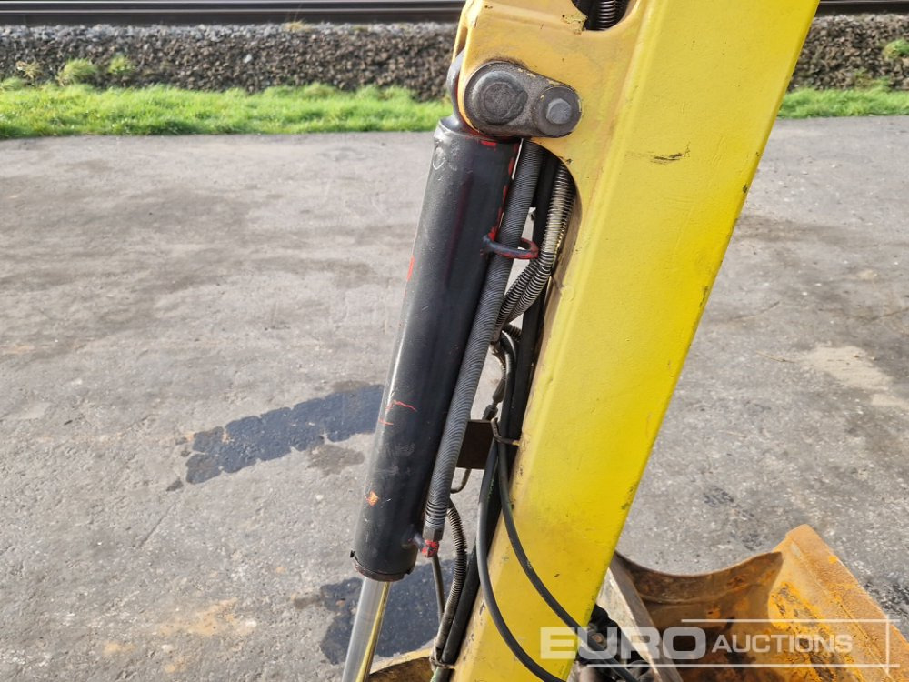 Mini excavator 2016 Yanmar SV18: picture 23