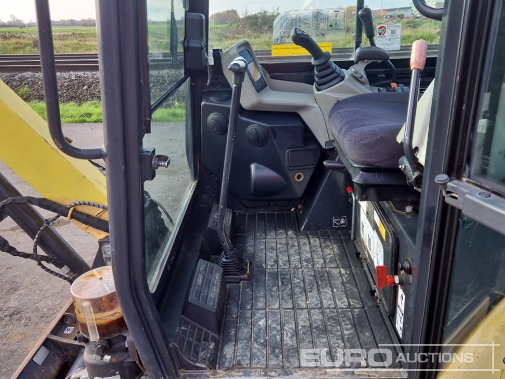 Mini excavator 2016 Yanmar SV18: picture 30