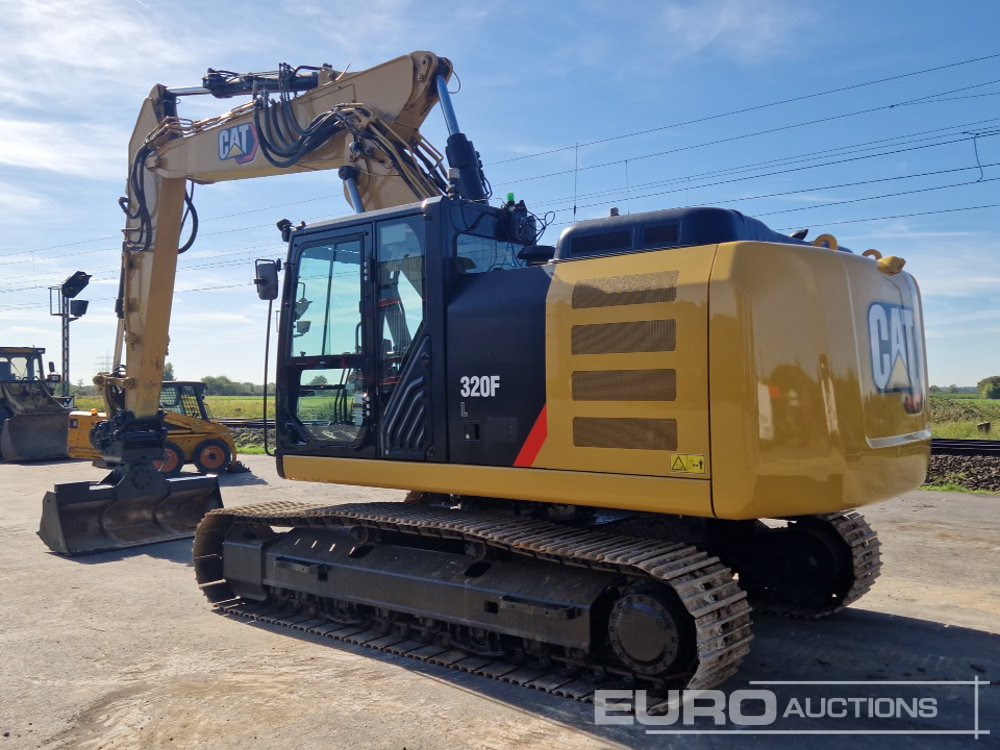 2017 CAT 320FL - Crawler excavator: picture 3 2017 CAT 320FL - Crawler excavator: picture 3