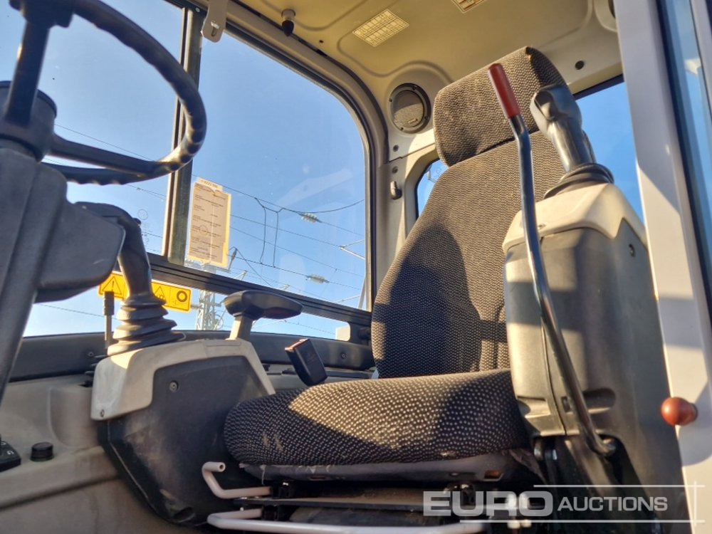 Wheel excavator 2018 Wacker Neuson EW100: picture 39