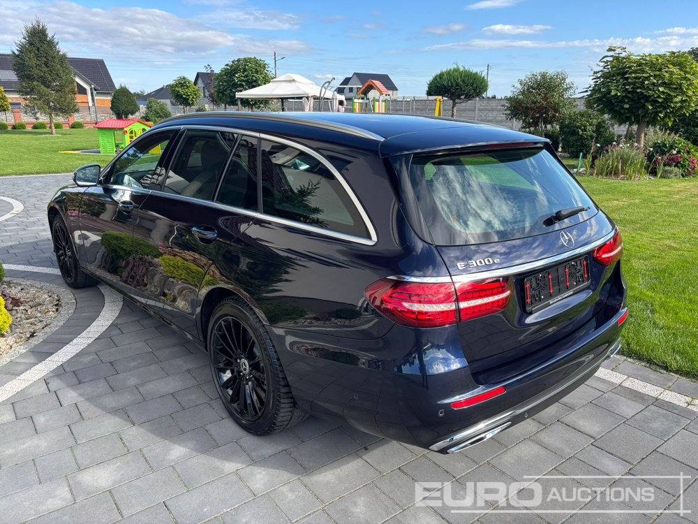 2022 Mercedes E -Klasse T-Modell E300 e, 2.0 Petrol Plug-In Hybrid, Agility Suspension, Head-Up, Burmester Sound System, Electric Windows, Parking Sensor, Navi, Heated Seats, A/C, Mercedes Me Function - Car: picture 3 2022 Mercedes E -Klasse T-Modell E300 e, 2.0 Petrol Plug-In Hybrid, Agility Suspension, Head-Up, Burmester Sound System, Electric Windows, Parking Sensor, Navi, Heated Seats, A/C, Mercedes Me Function - Car: picture 3