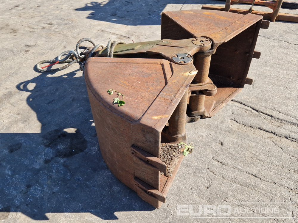 2000 Kinshofer 607.1 Clamshell Bucket - Attachment for Excavator: picture 4 2000 Kinshofer 607.1 Clamshell Bucket - Attachment for Excavator: picture 4