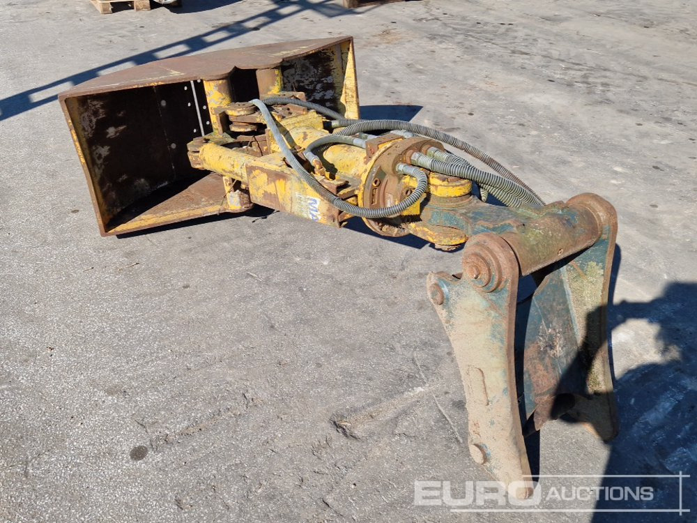 2000 Smag Clamshell Bucket - Attachment for Excavator: picture 2 2000 Smag Clamshell Bucket - Attachment for Excavator: picture 2