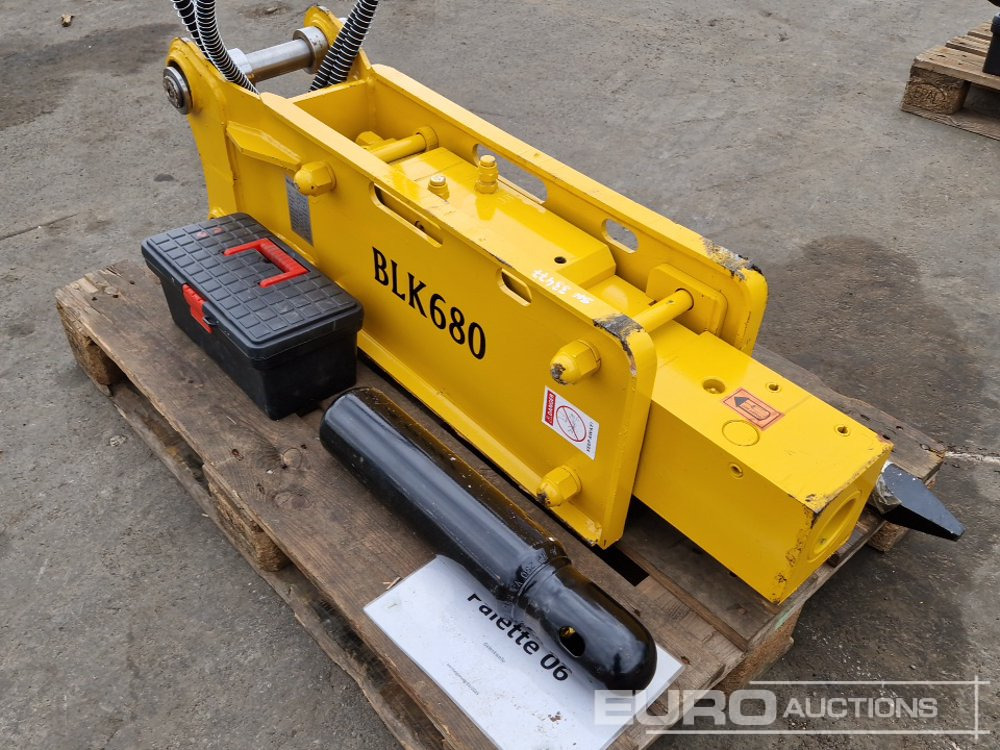 BLK 680 - Hydraulic hammer: picture 5 BLK 680 - Hydraulic hammer: picture 5