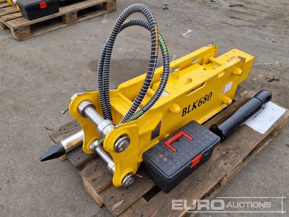 BLK 680 - Hydraulic hammer: picture 4 BLK 680 - Hydraulic hammer: picture 4
