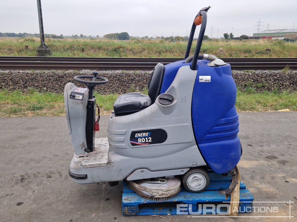 Dulevo Sapphire 85 Ride on Electric Floor Cleaner - Scrubber dryer: picture 2 Dulevo Sapphire 85 Ride on Electric Floor Cleaner - Scrubber dryer: picture 2