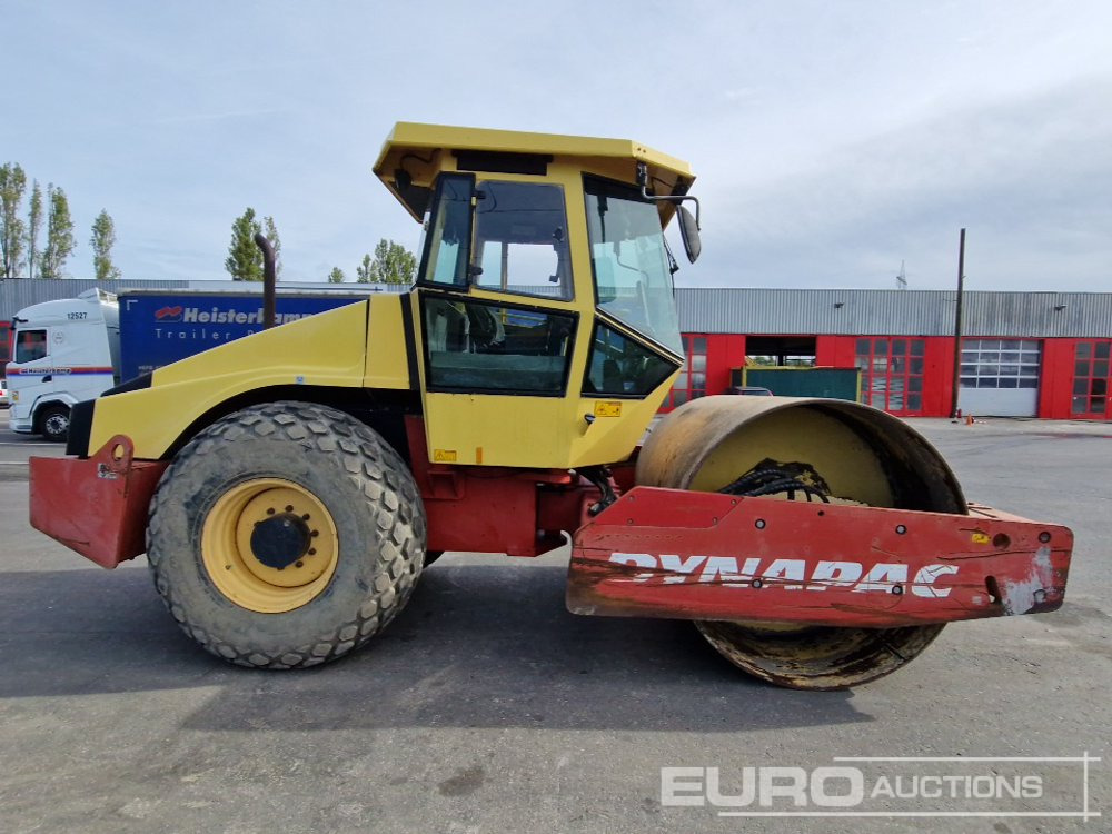 Roller Dynapac CA252D/LN: picture 6