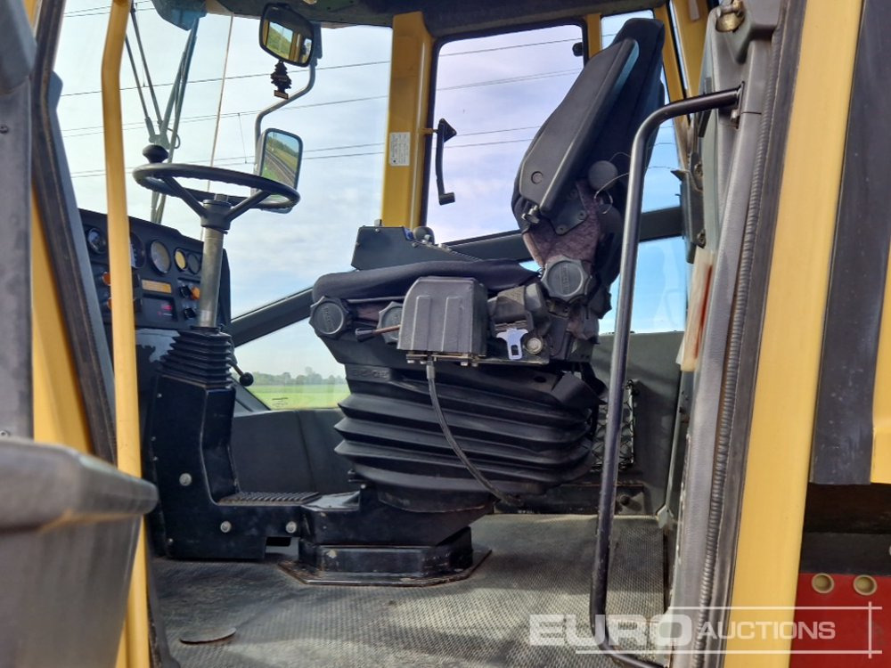 Roller Dynapac CA252D/LN: picture 25
