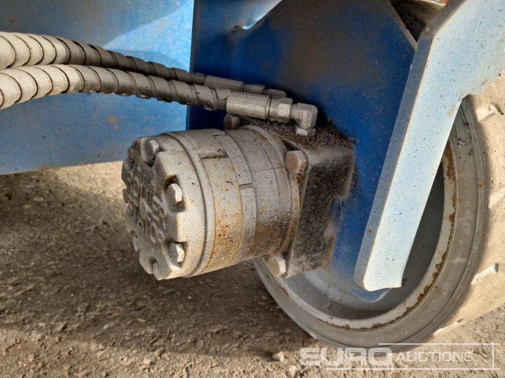 Aerial platform Genie GS2046: picture 12