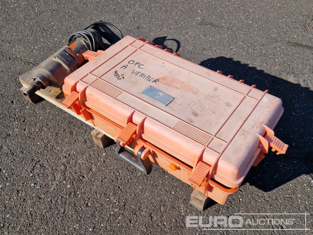 Gölz + Clipper Core Drill (2 of) - Asphalt machine: picture 2 Gölz + Clipper Core Drill (2 of) - Asphalt machine: picture 2