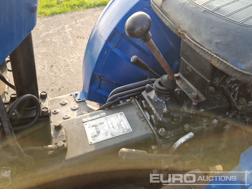 Compact tractor Iseki Compact Tractor: picture 18
