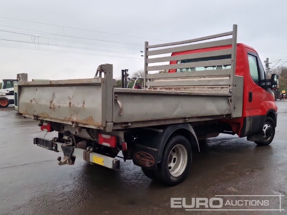 Iveco Van Pick-Up, Manual Gearbox, Dropside - Flatbed van: picture 5 Iveco Van Pick-Up, Manual Gearbox, Dropside - Flatbed van: picture 5