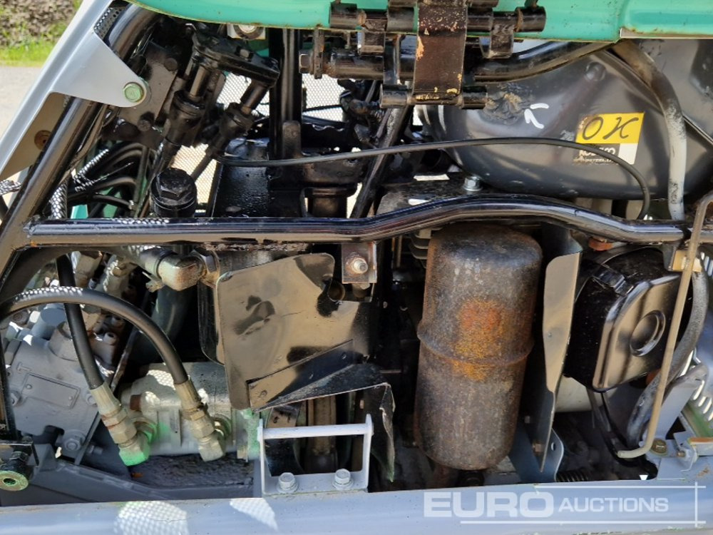 Mini excavator Kobelco SS1: picture 22