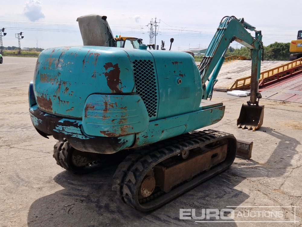 Komatsu PC10-7 - Mini excavator: picture 5 Komatsu PC10-7 - Mini excavator: picture 5