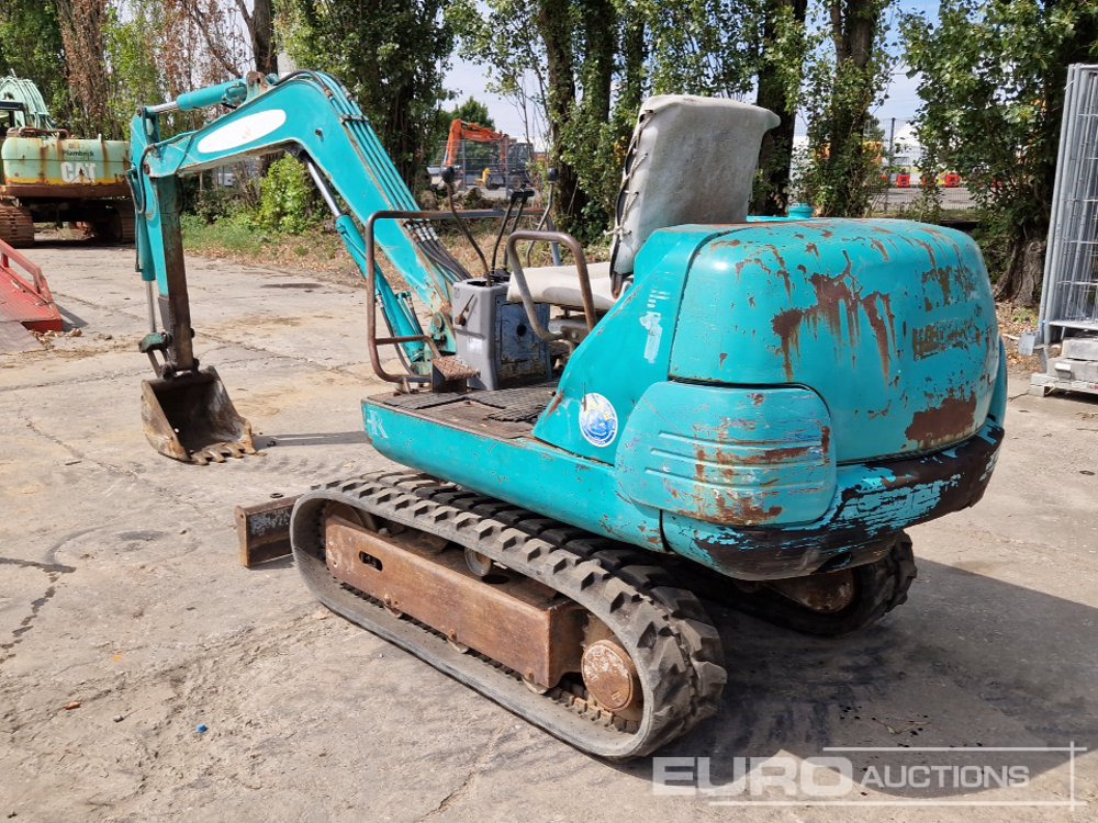Komatsu PC10-7 - Mini excavator: picture 3 Komatsu PC10-7 - Mini excavator: picture 3