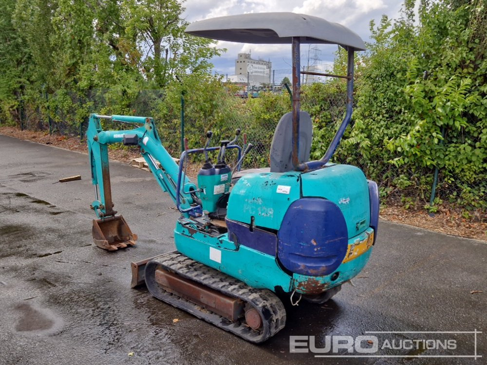 Komatsu PC12R-8 - Mini excavator: picture 3 Komatsu PC12R-8 - Mini excavator: picture 3