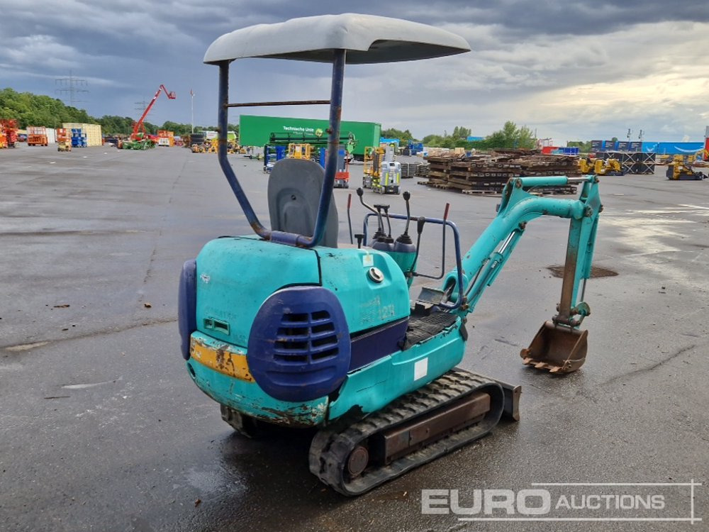Komatsu PC12R-8 - Mini excavator: picture 5 Komatsu PC12R-8 - Mini excavator: picture 5