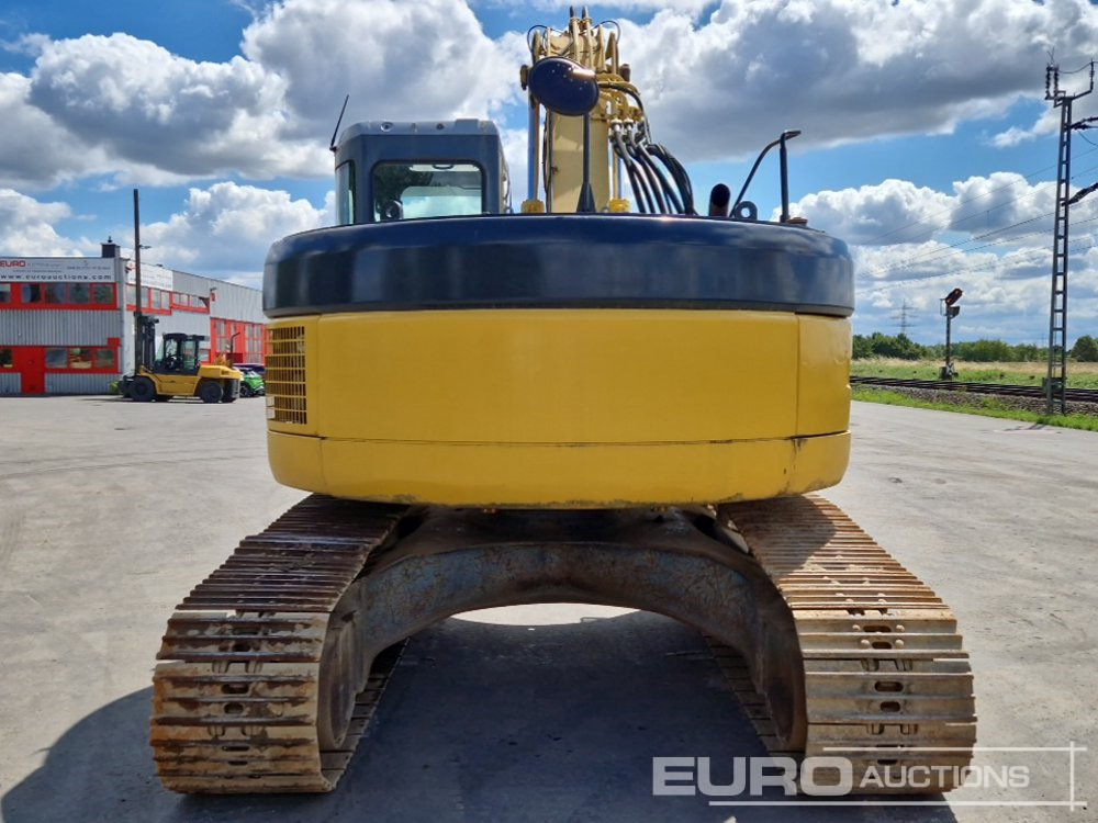 Komatsu PC228USLC-3N0 - Crawler excavator: picture 4 Komatsu PC228USLC-3N0 - Crawler excavator: picture 4