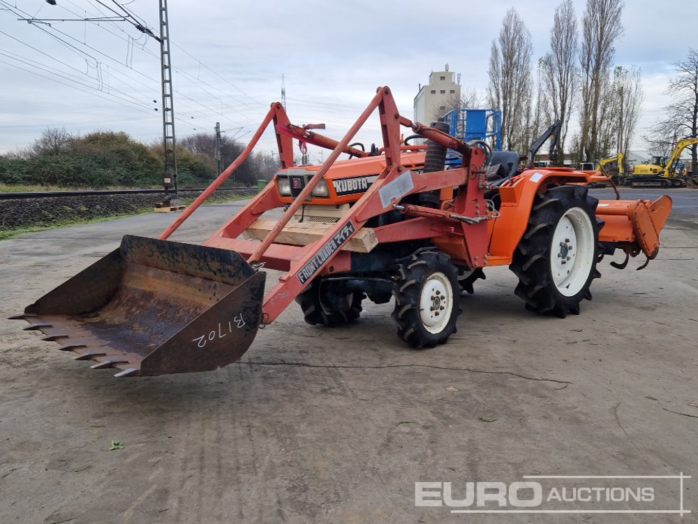 Kubota B1702 - Compact tractor: picture 1 Kubota B1702 - Compact tractor: picture 1