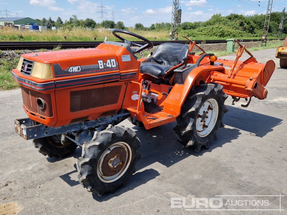 Kubota B40 - Compact tractor: picture 1 Kubota B40 - Compact tractor: picture 1