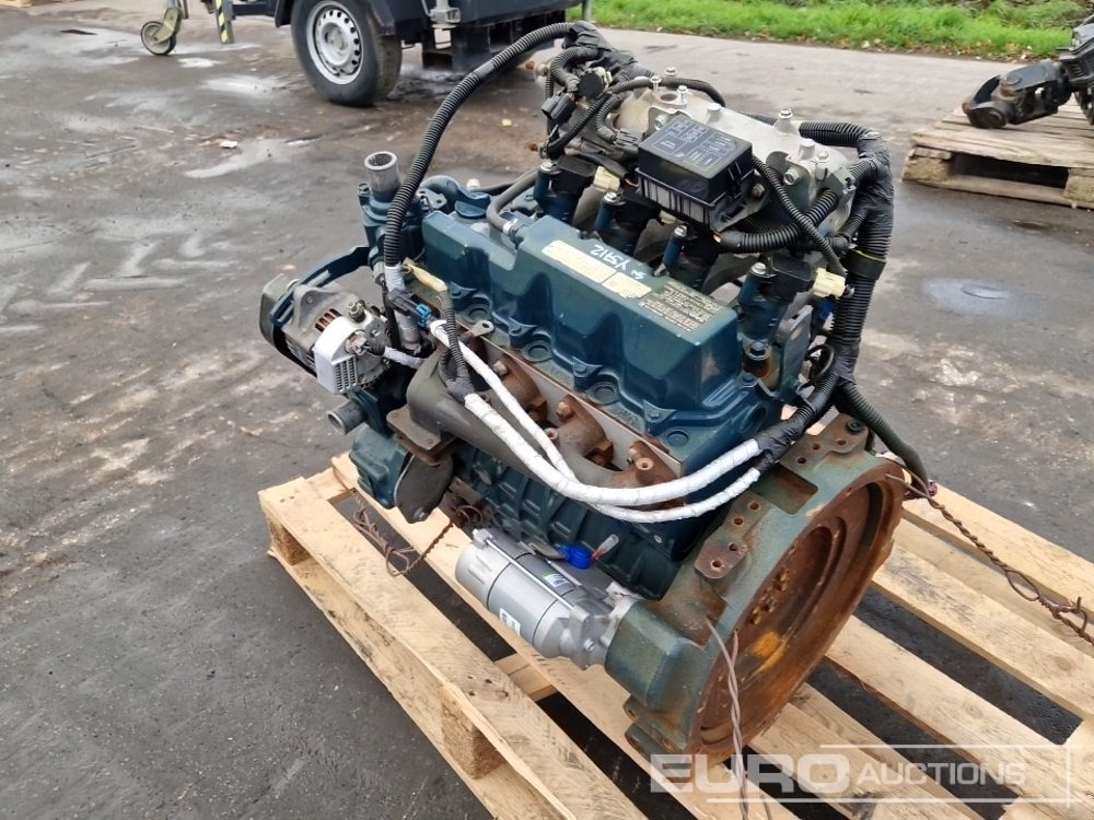 Kubota G2503 4 Cylinder Gas Engine - Engine: picture 4 Kubota G2503 4 Cylinder Gas Engine - Engine: picture 4
