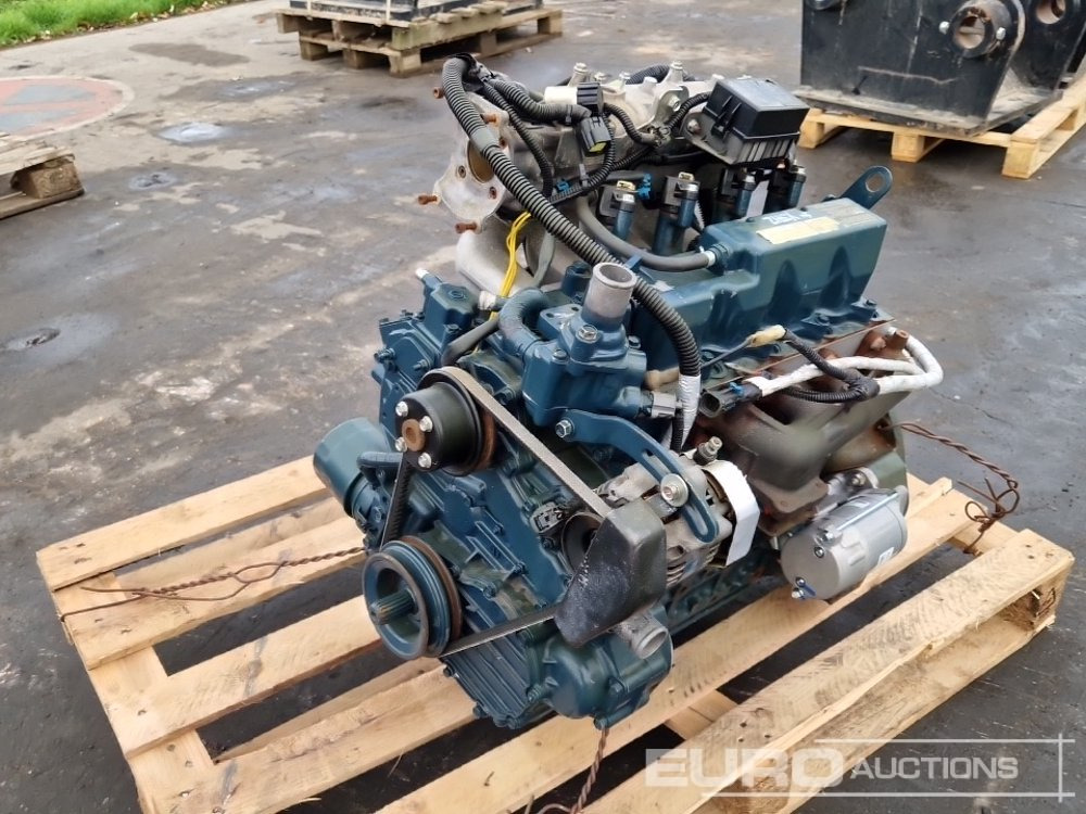 Kubota G2503 4 Cylinder Gas Engine - Engine: picture 3 Kubota G2503 4 Cylinder Gas Engine - Engine: picture 3