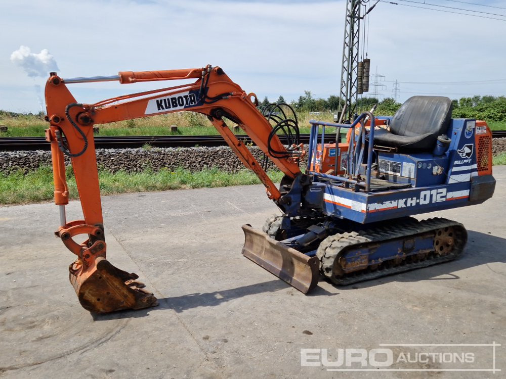 Kubota KH-012 - Mini excavator: picture 1 Kubota KH-012 - Mini excavator: picture 1