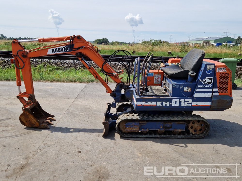 Kubota KH-012 - Mini excavator: picture 2 Kubota KH-012 - Mini excavator: picture 2