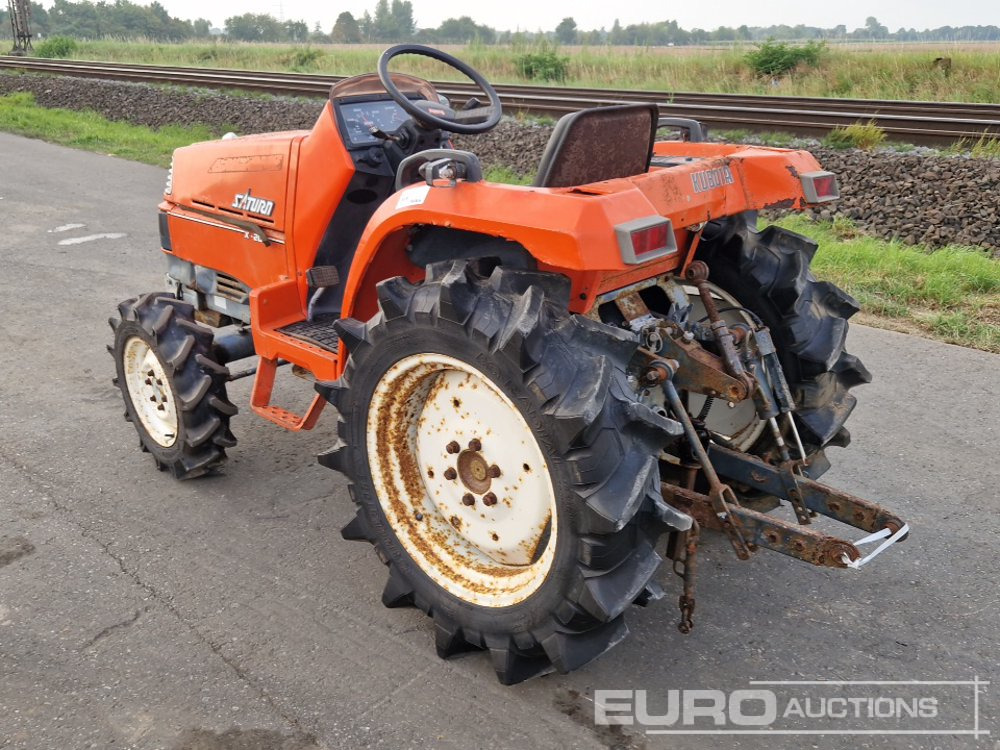 Kubota X-20 - Compact tractor: picture 3 Kubota X-20 - Compact tractor: picture 3