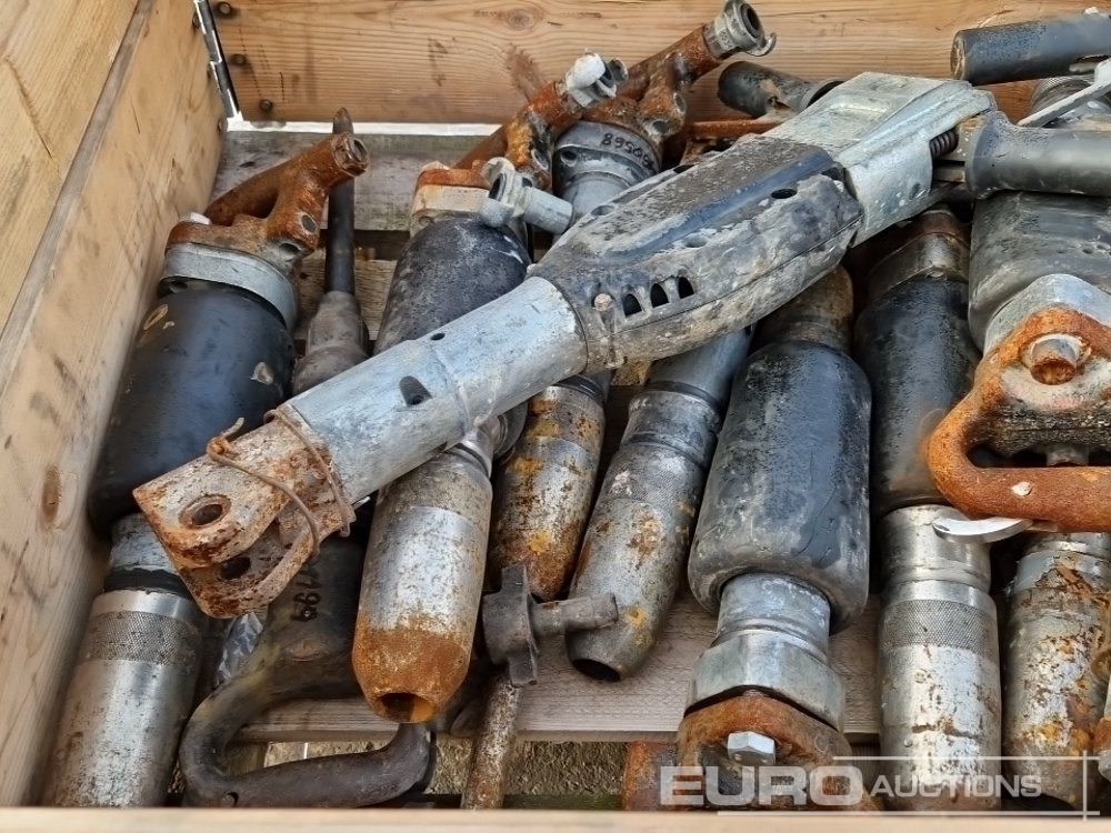 MAC3 P13 + BB20 Pneumatic Breaker (17 of) - Asphalt machine: picture 5 MAC3 P13 + BB20 Pneumatic Breaker (17 of) - Asphalt machine: picture 5