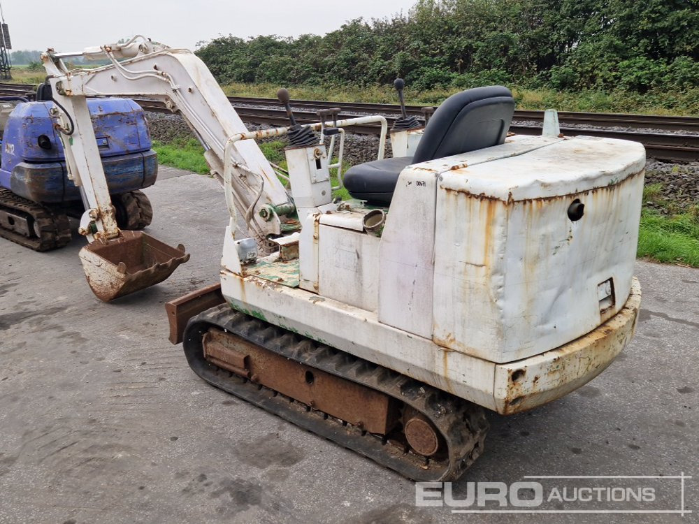 Mitsubishi ME15 - Mini excavator: picture 3 Mitsubishi ME15 - Mini excavator: picture 3