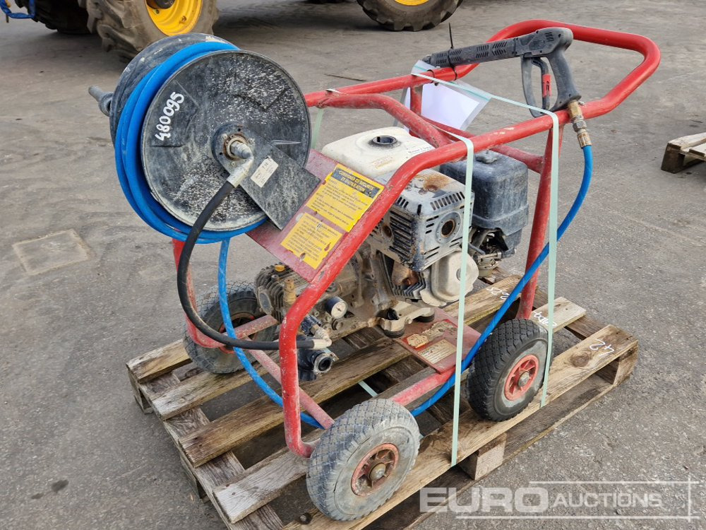 Mobile Pressure Washer - Pressure washer: picture 2 Mobile Pressure Washer - Pressure washer: picture 2