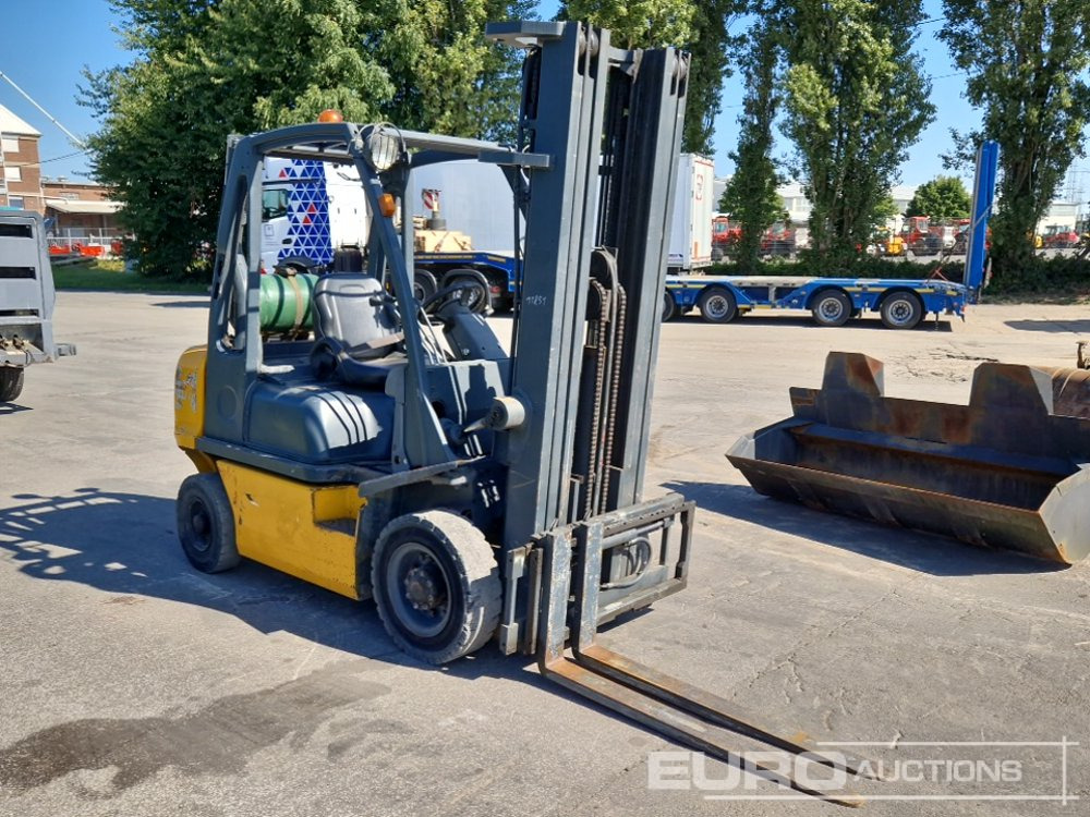 Nissan UD02A25PQ - Forklift: picture 5 Nissan UD02A25PQ - Forklift: picture 5