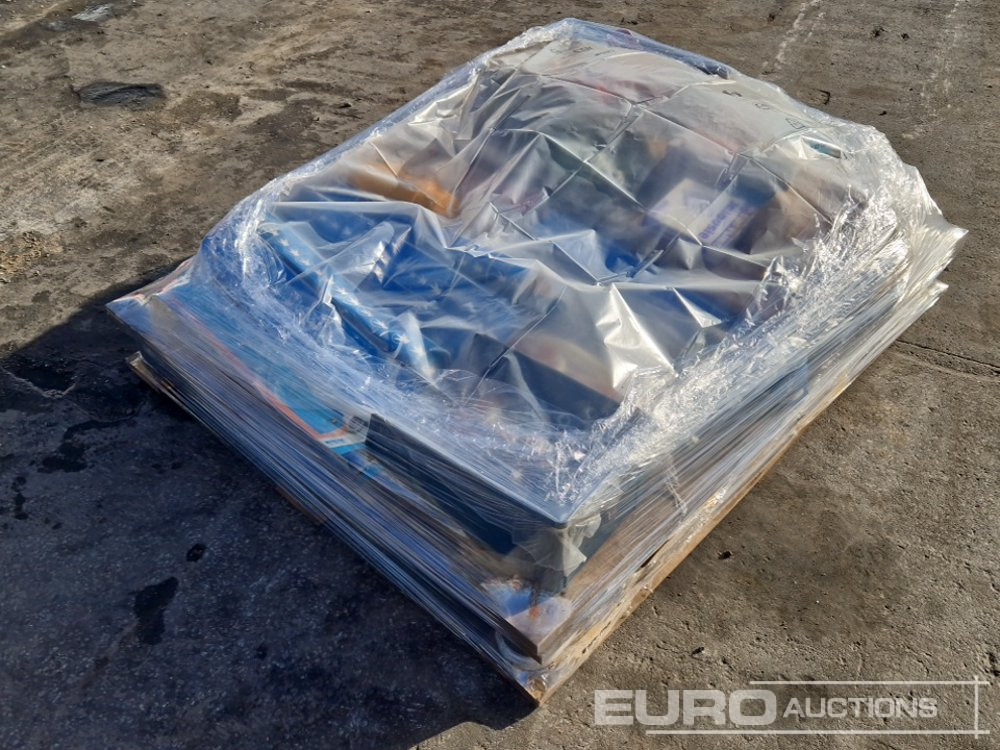 Pallet of Grease Pumps, Pipe Fittings, Vents - Construction equipment: picture 2 Pallet of Grease Pumps, Pipe Fittings, Vents - Construction equipment: picture 2