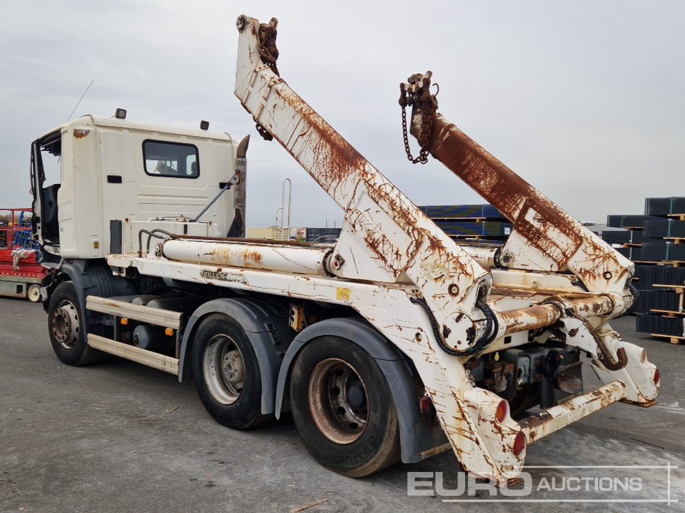 Scania R420 - Skip loader truck: picture 3 Scania R420 - Skip loader truck: picture 3