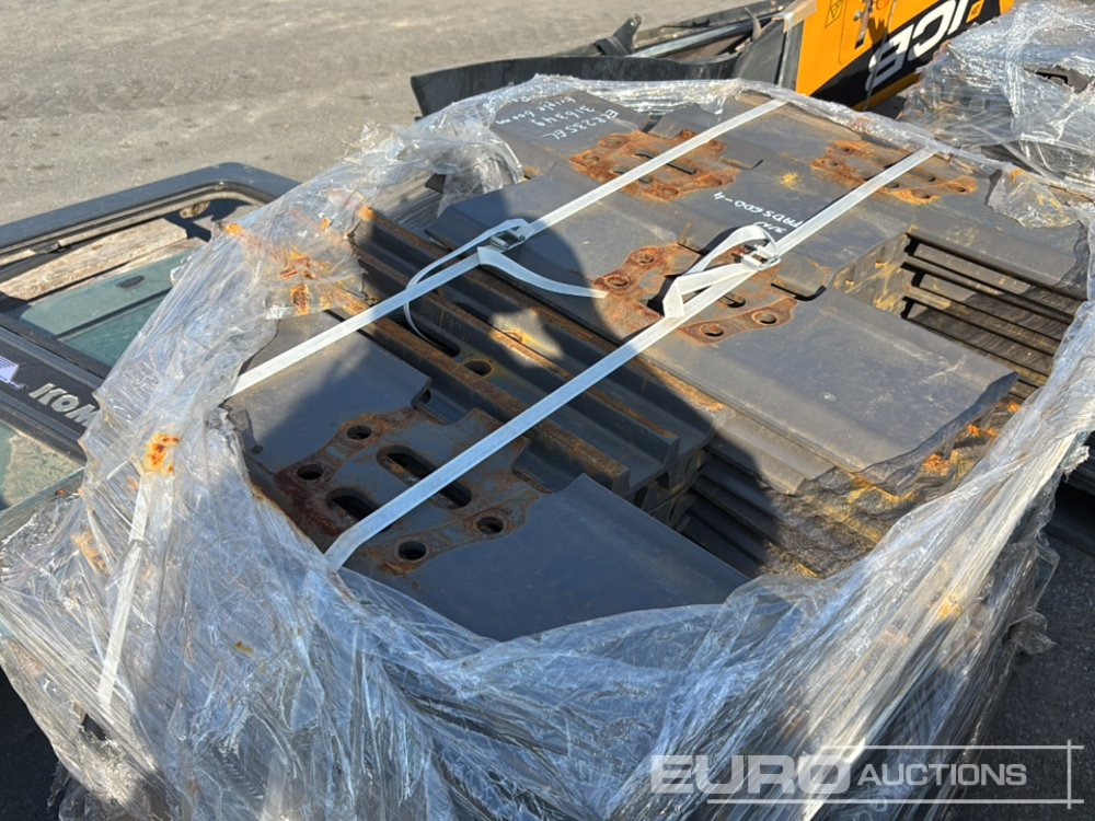 600mm Steel Track Plates - Spare parts for Excavator: picture 2 600mm Steel Track Plates - Spare parts for Excavator: picture 2
