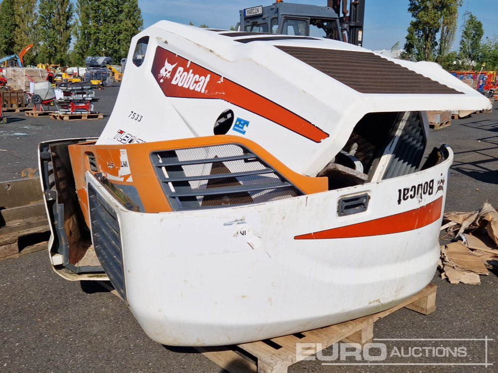 Bonnet Parts to suit Bobcat - Spare parts: picture 2 Bonnet Parts to suit Bobcat - Spare parts: picture 2