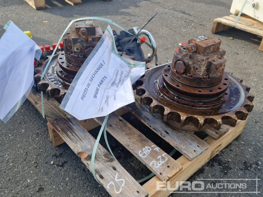 Spare Parts, Final Drive (2 of) Hydraulic Pump, Hydraulic Block to suit Volvo ECR25D - Spare parts for Excavator: picture 3 Spare Parts, Final Drive (2 of) Hydraulic Pump, Hydraulic Block to suit Volvo ECR25D - Spare parts for Excavator: picture 3